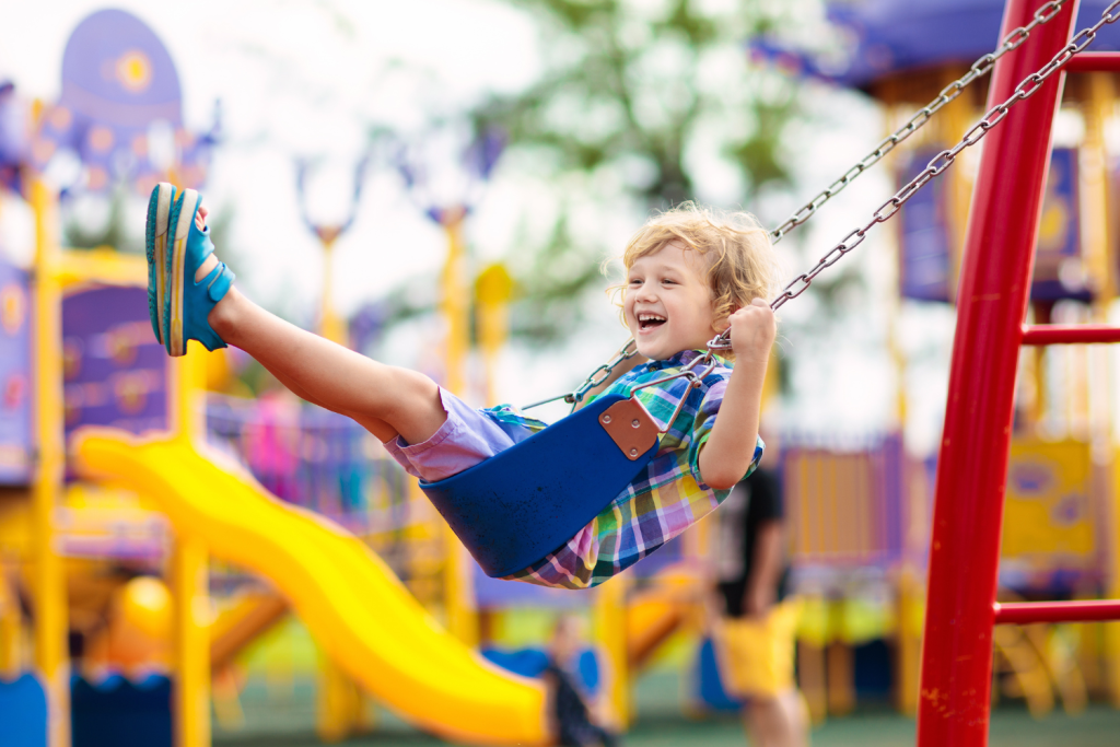Cómo promocionar un parque infantil